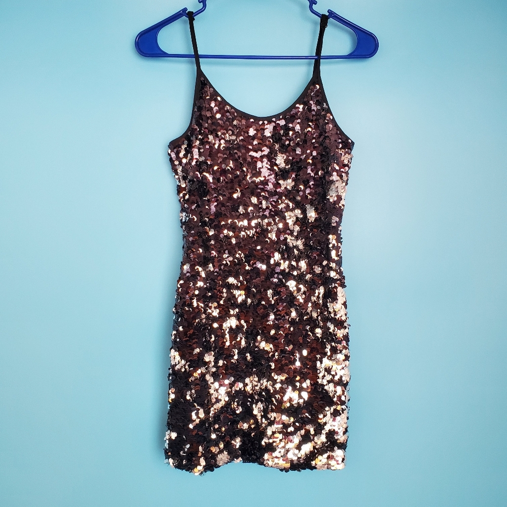 Love Culture Dress Size Small Sequin Shift
